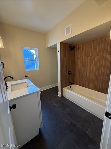 1255 Ethel Avenue, Lakewood, OH 44107