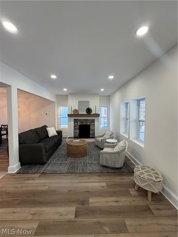 1255 Ethel Avenue, Lakewood, OH 44107