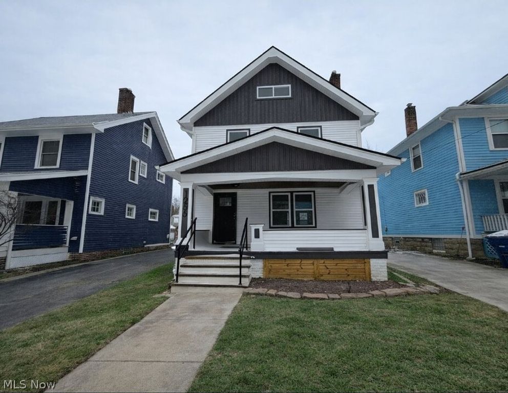 1255 Ethel Avenue, Lakewood, OH 44107