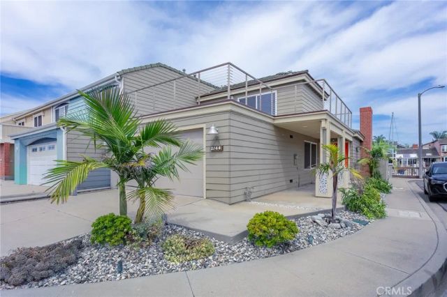 2144 Kingsbridge, Oxnard, CA 93035