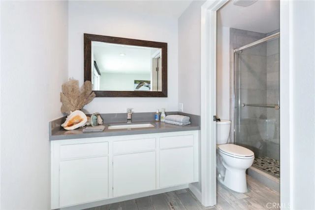 2144 Kingsbridge, Oxnard, CA 93035