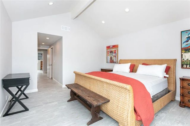 2144 Kingsbridge, Oxnard, CA 93035