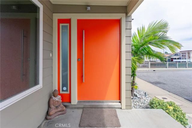 2144 Kingsbridge, Oxnard, CA 93035