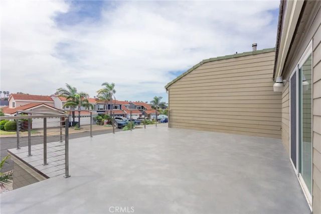 2144 Kingsbridge, Oxnard, CA 93035