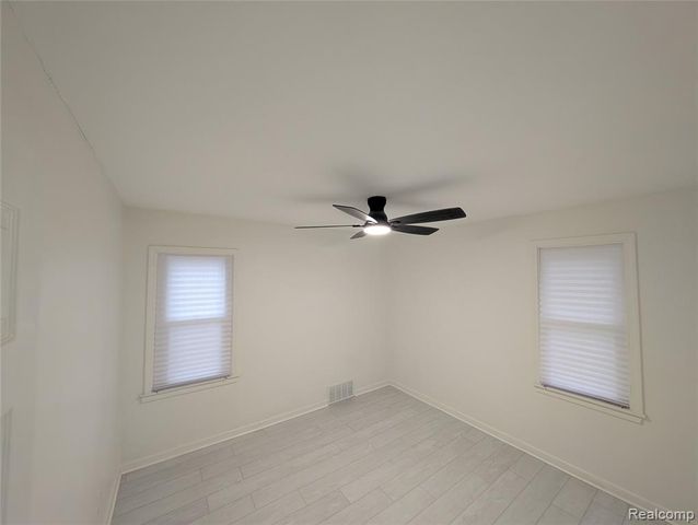 8459 Pierson Street, Detroit, MI 48228