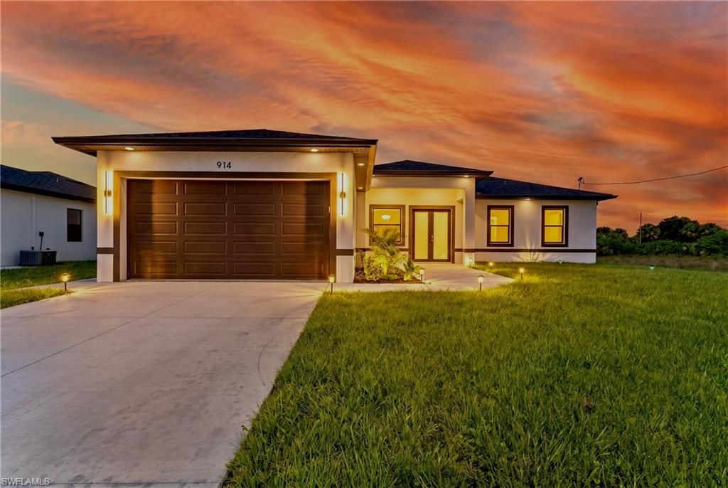 914 Manresa AVE S, LEHIGH ACRES, FL 33974 — exterior