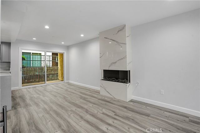 227 E Burbank C, Burbank, CA 91502