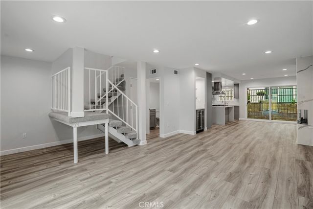 227 E Burbank C, Burbank, CA 91502