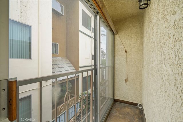 227 E Burbank C, Burbank, CA 91502