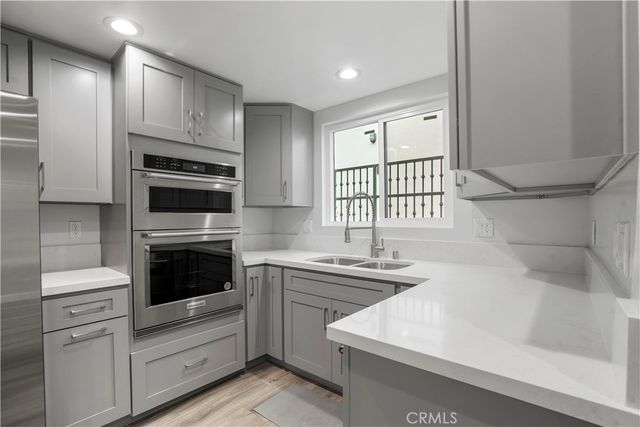 227 E Burbank C, Burbank, CA 91502