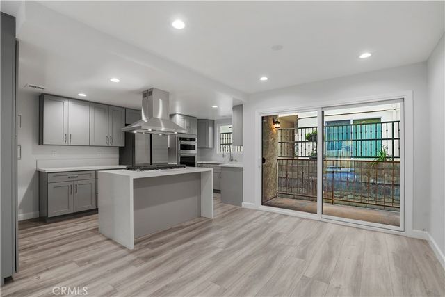 227 E Burbank C, Burbank, CA 91502