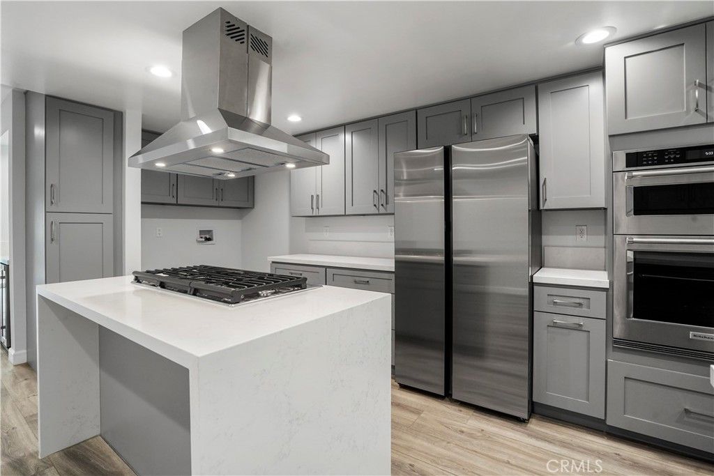 227 E Burbank C, Burbank, CA 91502