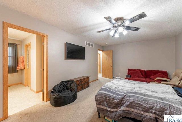 152 Savannah Court, Mankato, MN 56001