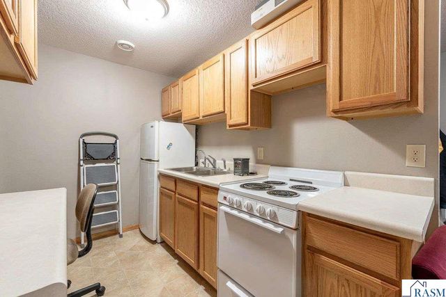 152 Savannah Court, Mankato, MN 56001