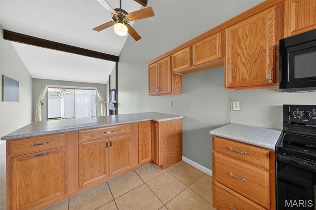 54 Breezy Knoll Lane, Lake St Louis, MO 63367