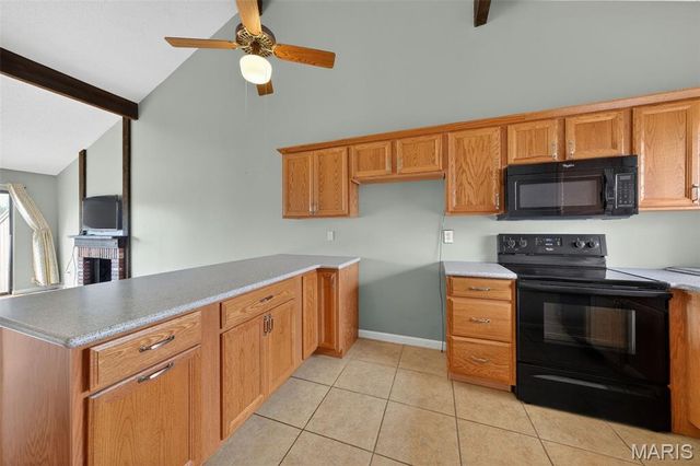 54 Breezy Knoll Lane, Lake St Louis, MO 63367