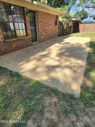 5646 Briarwood Drive, Horn Lake, MS 38637