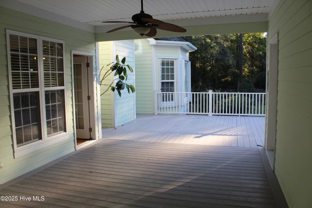 1871 Redfish Run SW, Supply, NC 28462