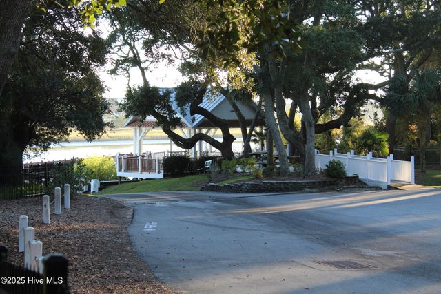 1871 Redfish Run SW, Supply, NC 28462