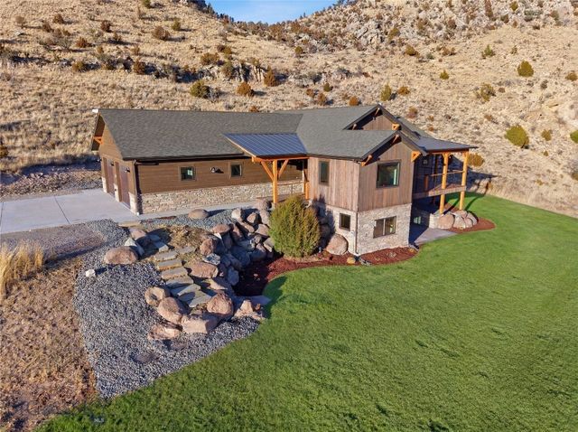 6076 Nixon Gulch Road, Manhattan, MT 59741