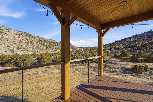 6076 Nixon Gulch Road, Manhattan, MT 59741