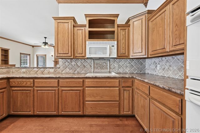 128 New Haven Street, Catoosa, OK 74015