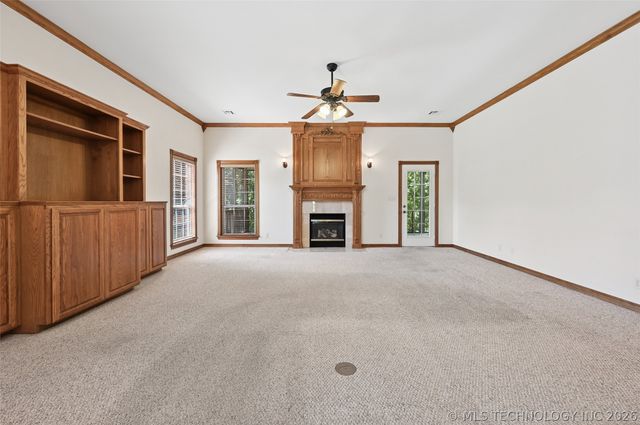 128 New Haven Street, Catoosa, OK 74015