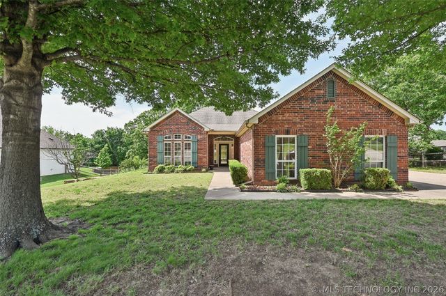 128 New Haven Street, Catoosa, OK 74015