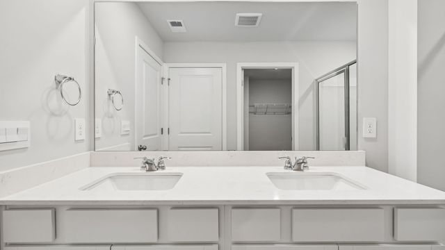 4915 Sandringham Lane, Murfreesboro, TN 37127