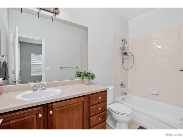 1636 Metropolitan Drive, Longmont, CO 80504