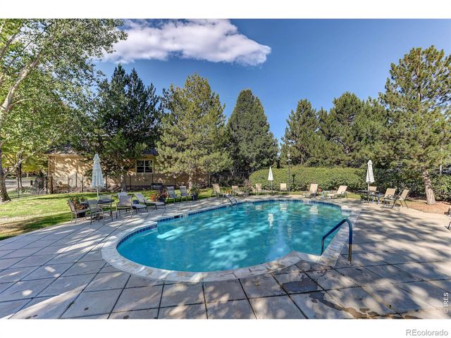 1636 Metropolitan Drive, Longmont, CO 80504