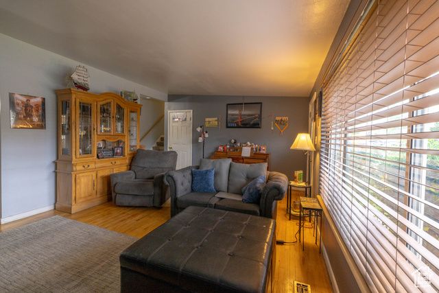 5393 S 700 E, South Ogden, UT 84405
