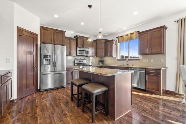 W222S3988 Timm DRIVE, Waukesha, WI 53189