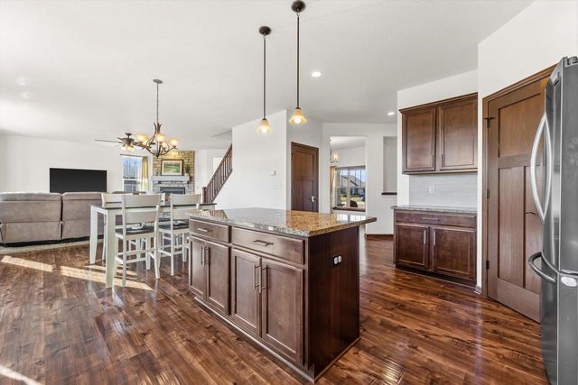 W222S3988 Timm DRIVE, Waukesha, WI 53189