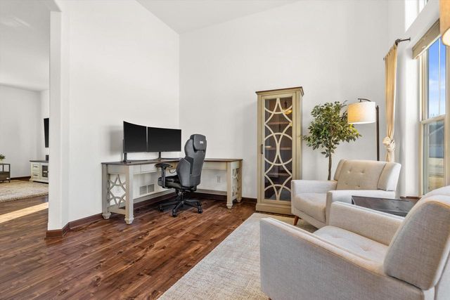 W222S3988 Timm DRIVE, Waukesha, WI 53189