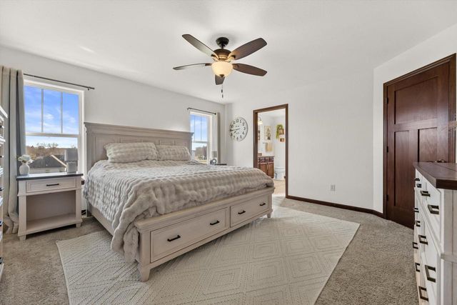 W222S3988 Timm DRIVE, Waukesha, WI 53189