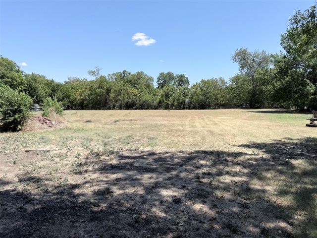 312 Ralph Street, White Settlement, TX 76108