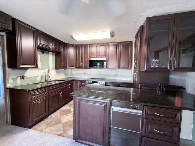 312 Ralph Street, White Settlement, TX 76108