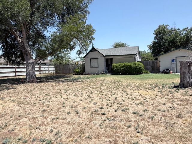 312 Ralph Street, White Settlement, TX 76108