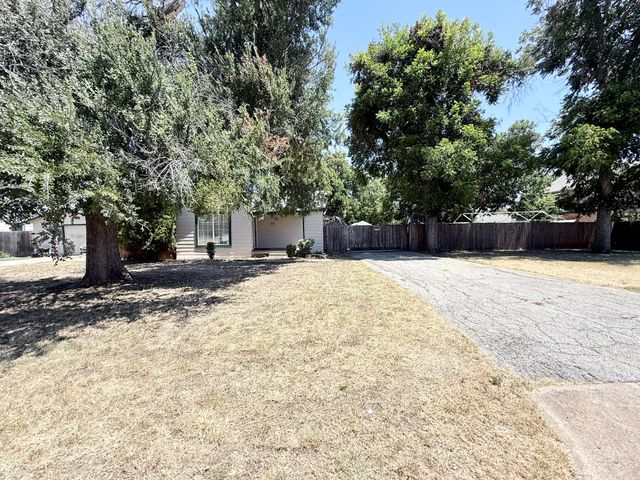 312 Ralph Street, White Settlement, TX 76108