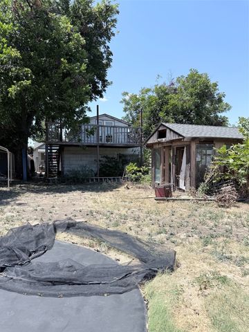 312 Ralph Street, White Settlement, TX 76108