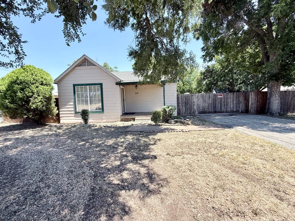 312 Ralph Street, White Settlement, TX 76108