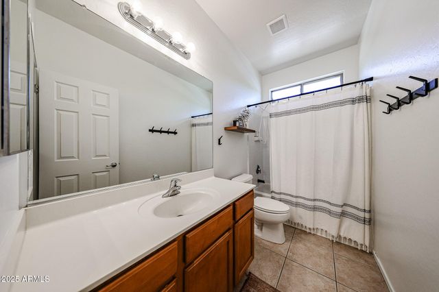 1337 E THOMPSON Way, Chandler, AZ 85286