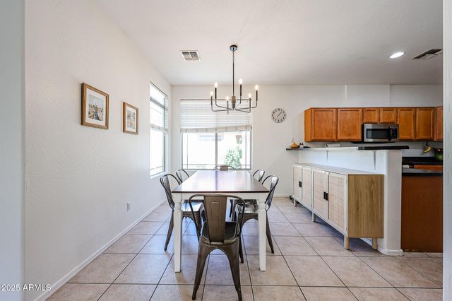 1337 E THOMPSON Way, Chandler, AZ 85286