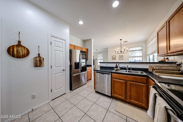 1337 E THOMPSON Way, Chandler, AZ 85286