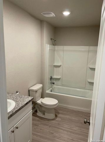 3306 CARDUCCI DR, Converse, TX 78109
