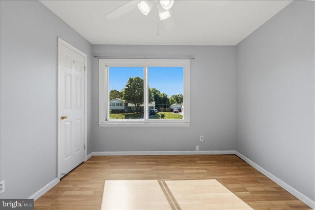 109 WYTHE AVE, Stephens City, VA 22655