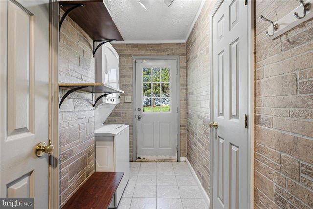 109 WYTHE AVE, Stephens City, VA 22655