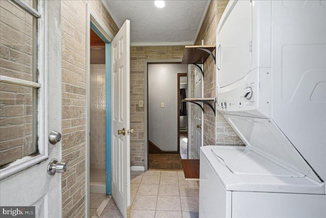 109 WYTHE AVE, Stephens City, VA 22655