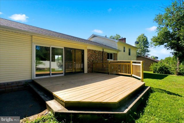 109 WYTHE AVE, Stephens City, VA 22655